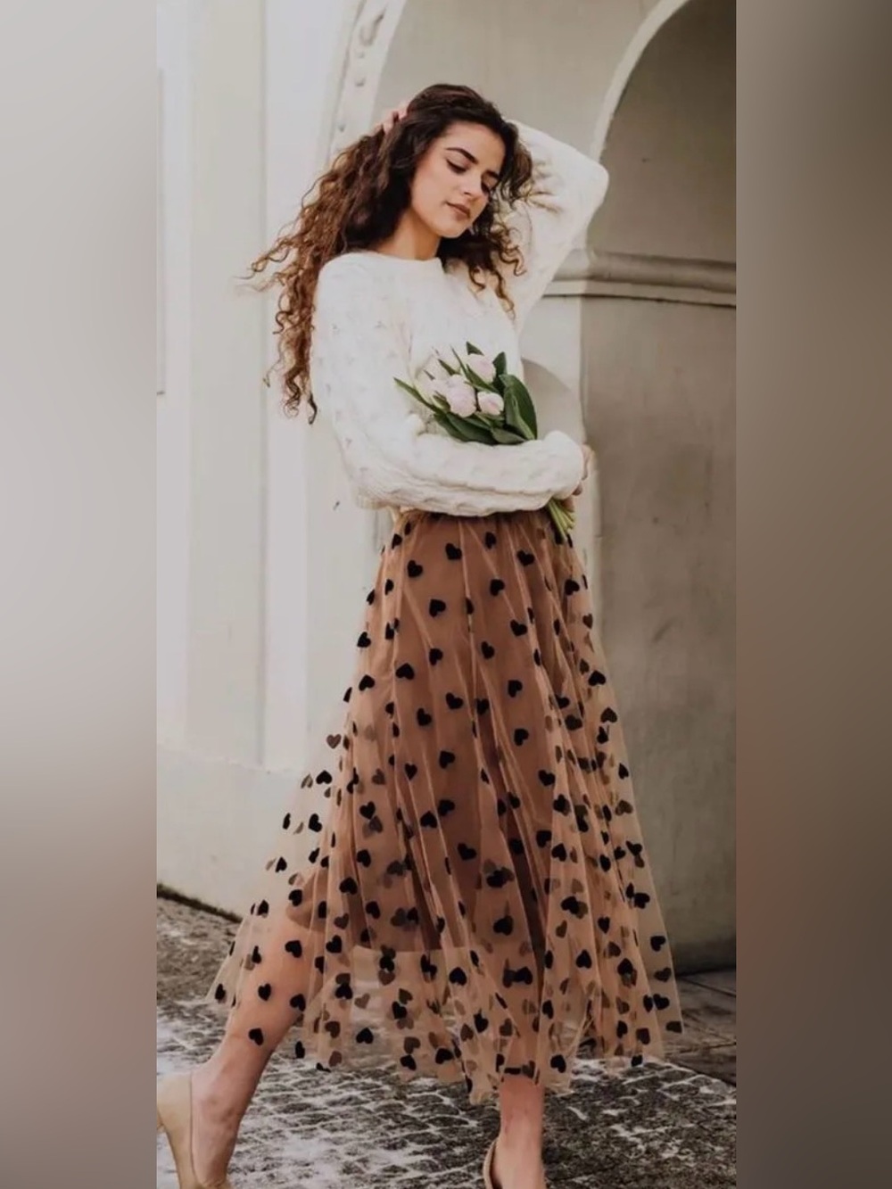 NWT Chicwish Women's Tan Tulle Midi Skirt with Black Heart Appliqué Size S/M